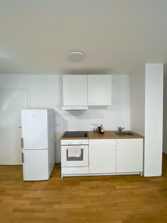 Vienna'S Danube Apartments Екстериор снимка